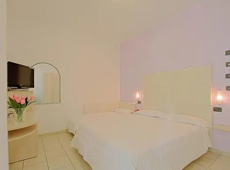 Hotel Flora Milano Marittima