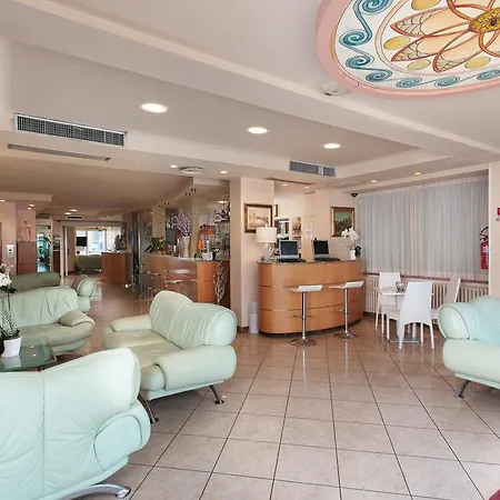 Flora 3* Milano Marittima