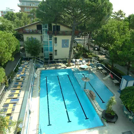 Hotel Flora Milano Marittima