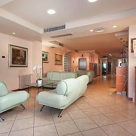 Flora 3* Milano Marittima