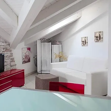 Hotel Flora
