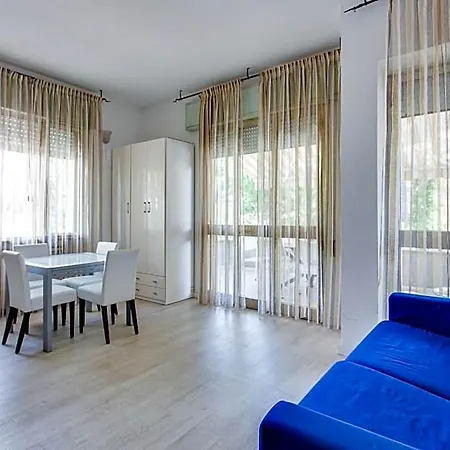 Hotel Flora Milano Marittima