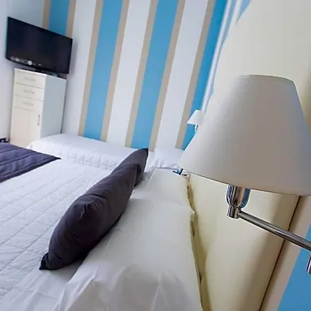 Flora 3* Milano Marittima