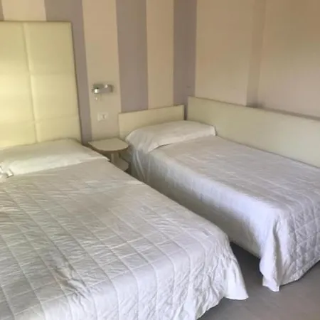 Flora 3* Milano Marittima