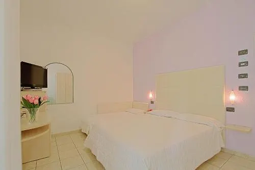 Hotel Flora Milano Marittima