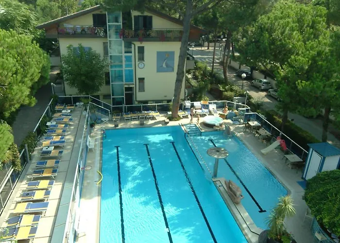 Hotel Flora Milano Marittima